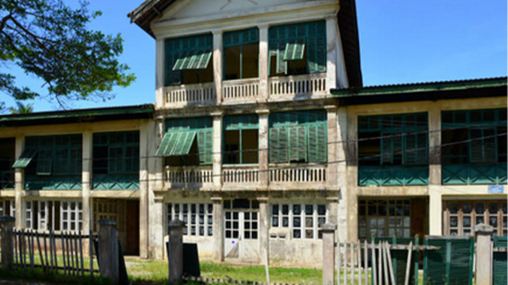 Bureau de poste colonial de Grand-Bassam (PTT)